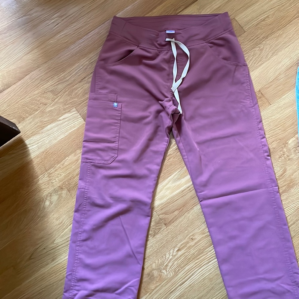 Figs scrub pants